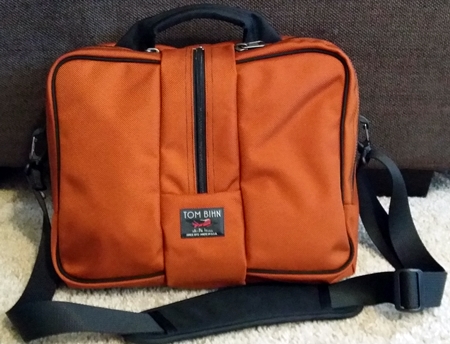 The Tom Bihn Pilot as a gaming bag: first impressions – Yore