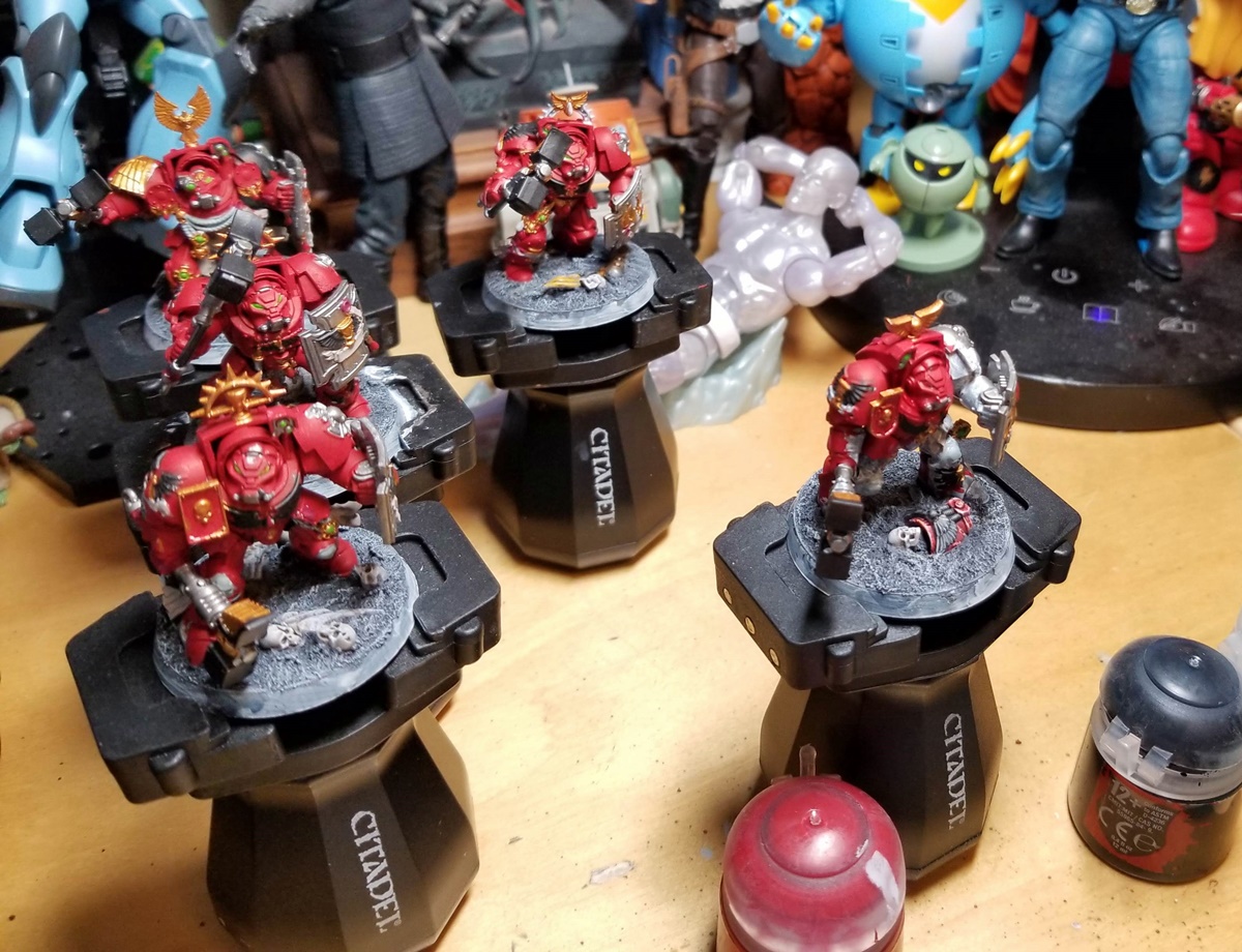 Nuln Oil makes my models look a bit sticky and wet, am I using it  correctly? : r/Warhammer40k