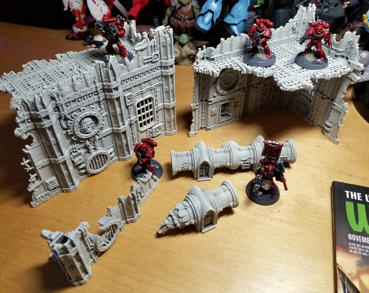 Warhammer 40k Terrain Set, 5 Terrain Pieces, Two-tiered Building