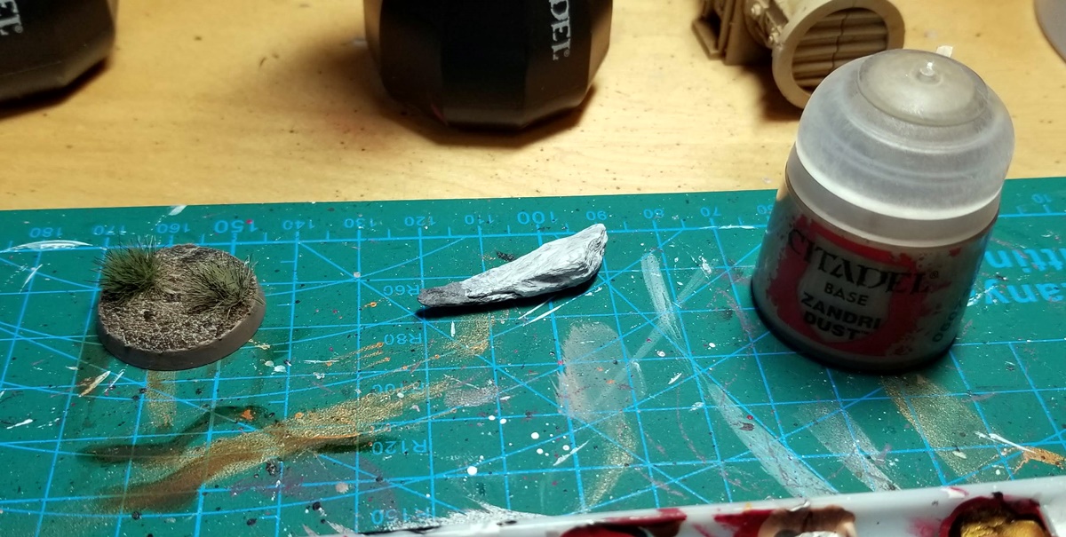 New painter shading armor - Nuln Oil or Agrax Earthshade? : r