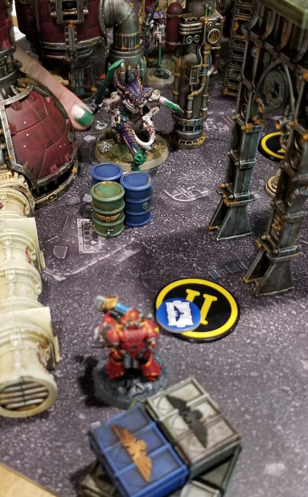 Why does Agrax Earthshade behave so differently on 2 models that were  painted in the exact same way? Did I do something wrong? : r/Warhammer40k